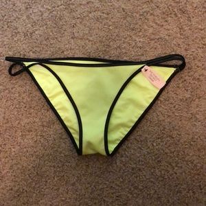 VS bikini bottoms